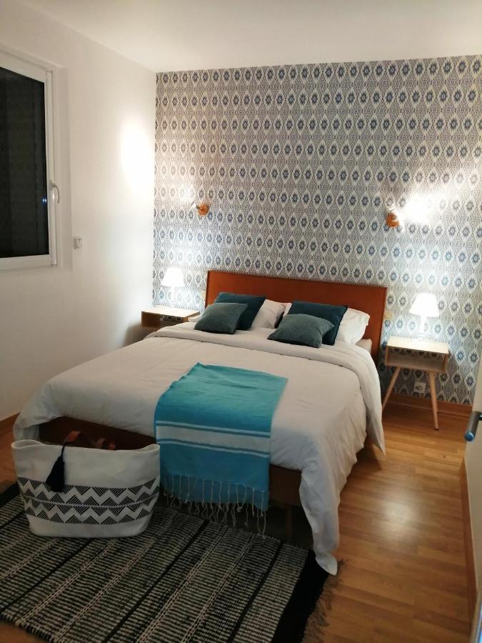 Villa Bord De Mer Avec Piscine Et Jacuzzi ปีเนสตอง ภายนอก รูปภาพ