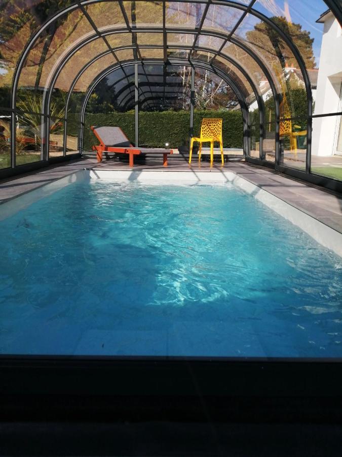 Villa Bord De Mer Avec Piscine Et Jacuzzi ปีเนสตอง ภายนอก รูปภาพ